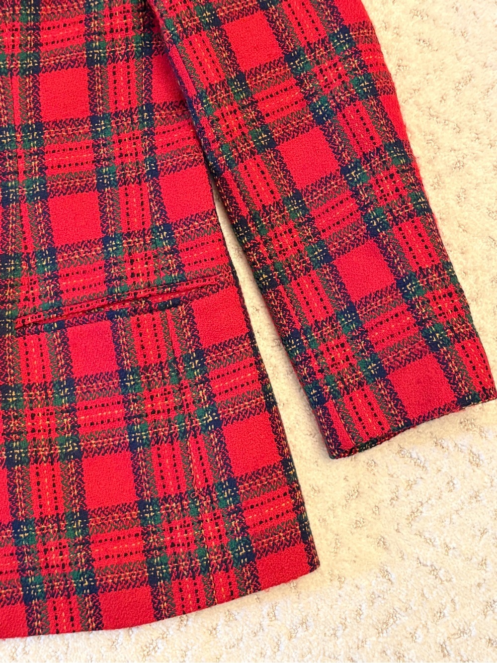 Vintage Talbots Red Plaid Tartan Wool Blazer Jacket Size 8 Black Velvet Collar - Picture 9 of 11